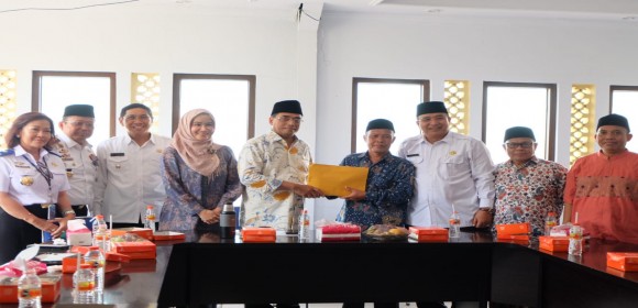 Menteri Perhubungan RI (Ir. Budi Karya Sumadi)