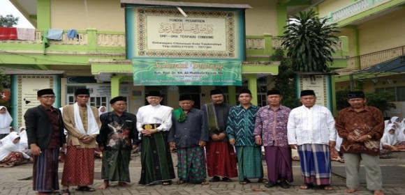 Prof.DR.KH.Ali Mustofa Yakub, MA (Imam Besar Mesjid Istiqlal JKT)